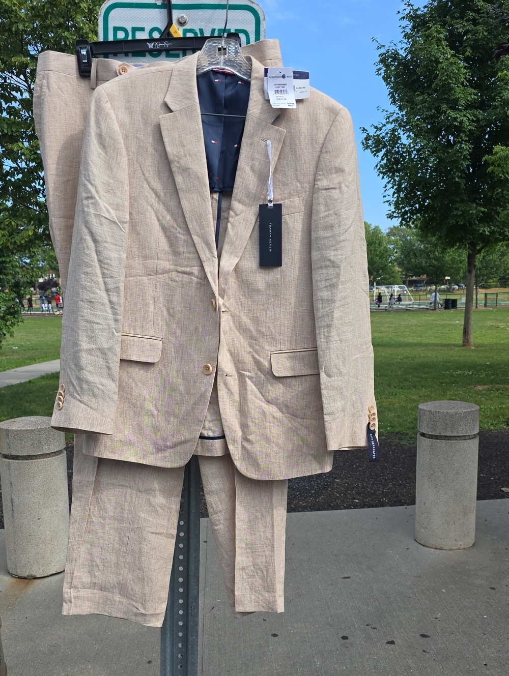 Tommy Hilfiger Beige Two-Piece Linen-Blend Suit